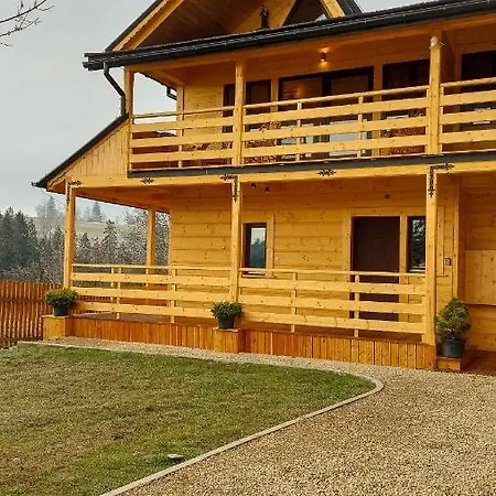 Villa Baranowka - Apartament #4 By Shortstaypoland * Ratulow