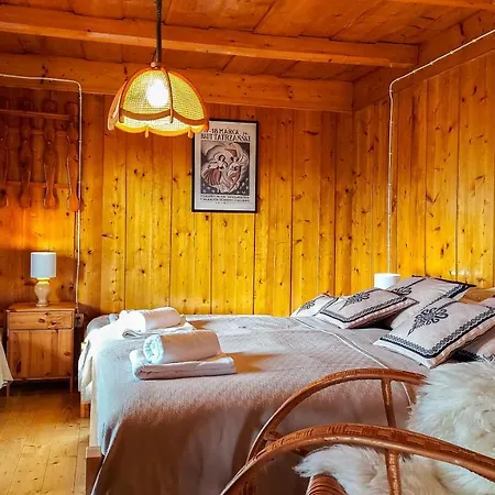 Apartment Villa Baranowka - Apartament #4 By Shortstaypoland Ratulow