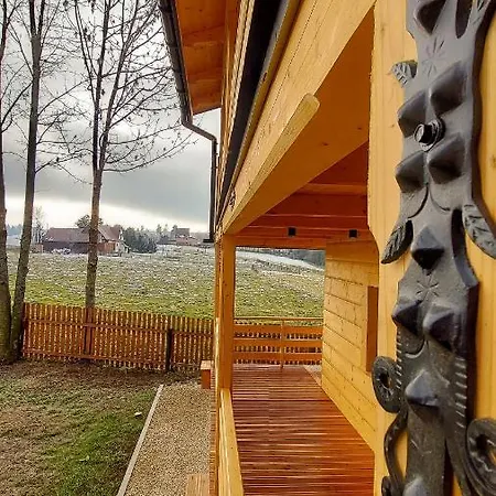 Apartment Villa Baranowka - Apartament #4 By Shortstaypoland Ratulow