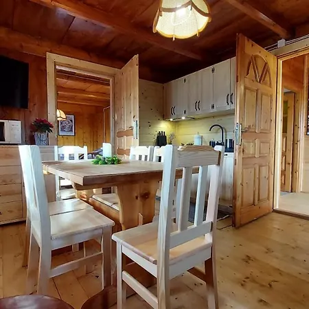 Apartment Villa Baranowka - Apartament #4 By Shortstaypoland *
